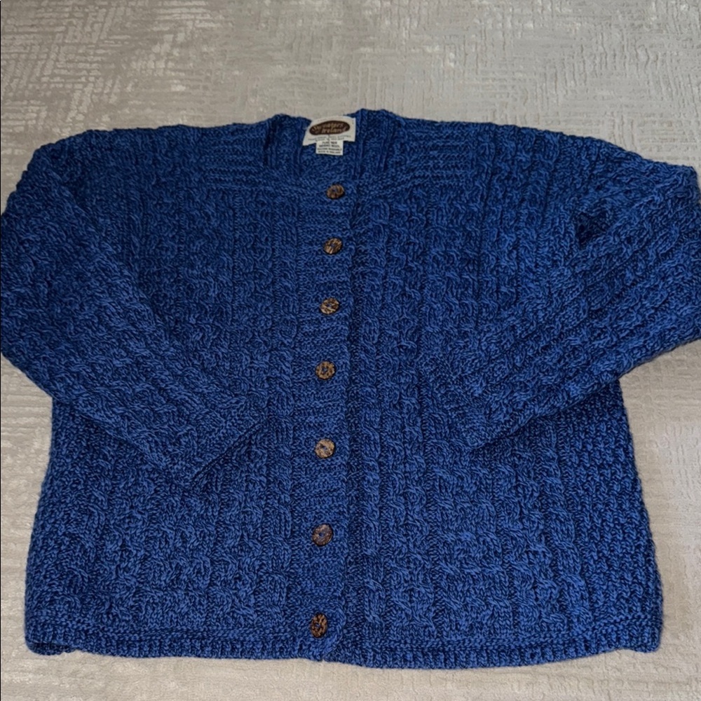 Sweaters of Ireland 100% merino wool medium large blue button up long sleeve